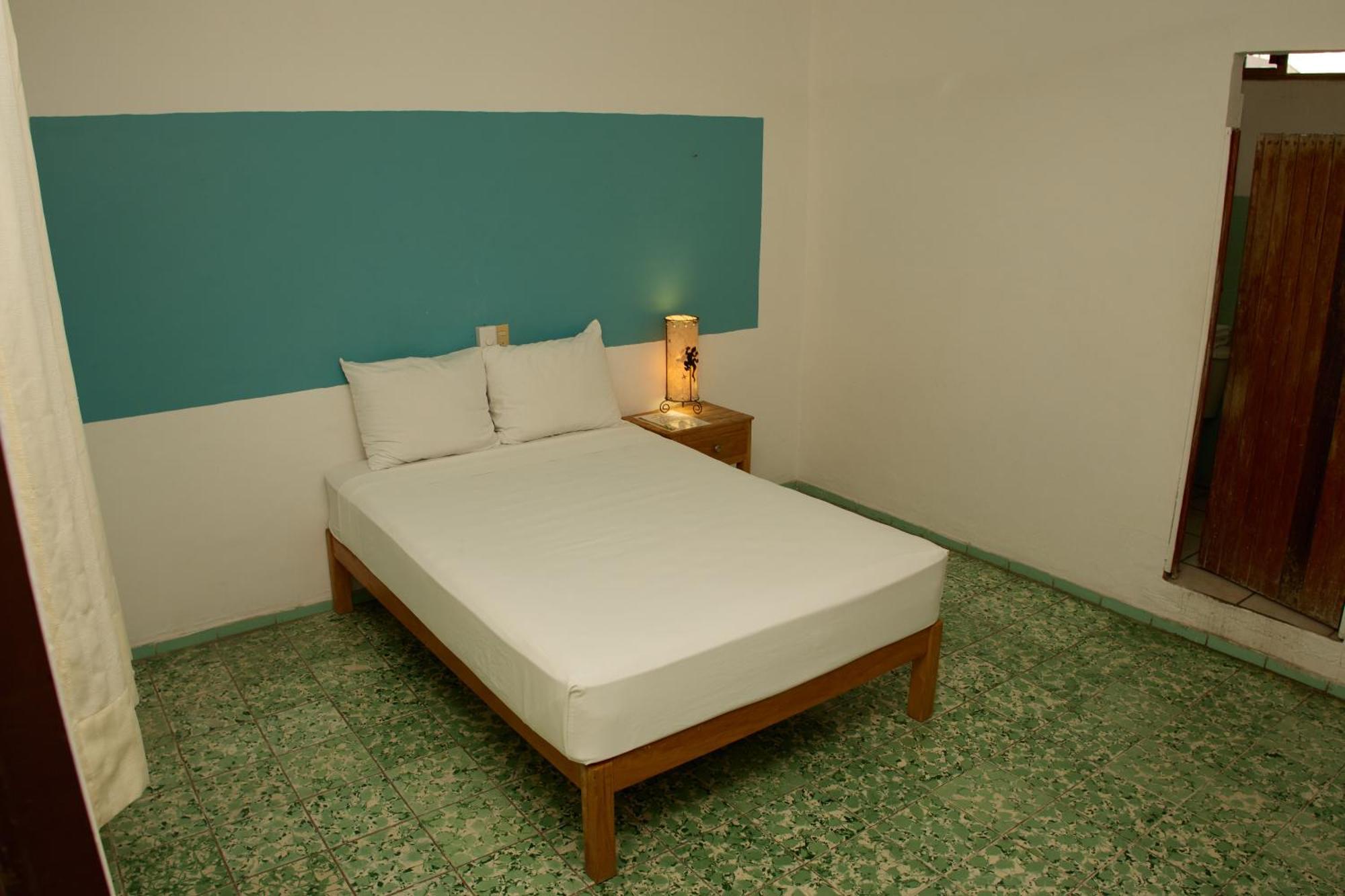 Hotel San Lorenzo Barra de Navidad Buitenkant foto