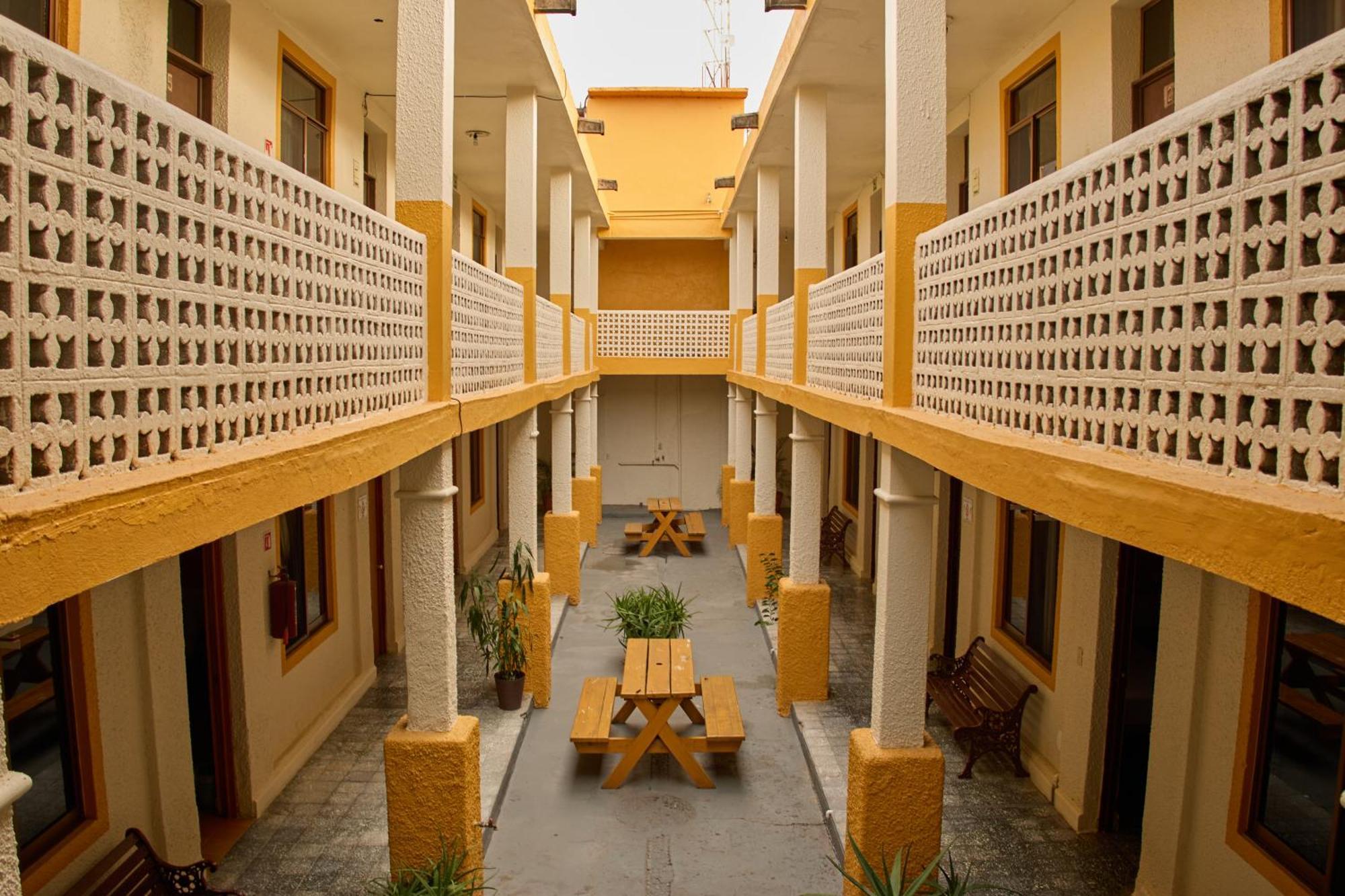 Hotel San Lorenzo Barra de Navidad Buitenkant foto