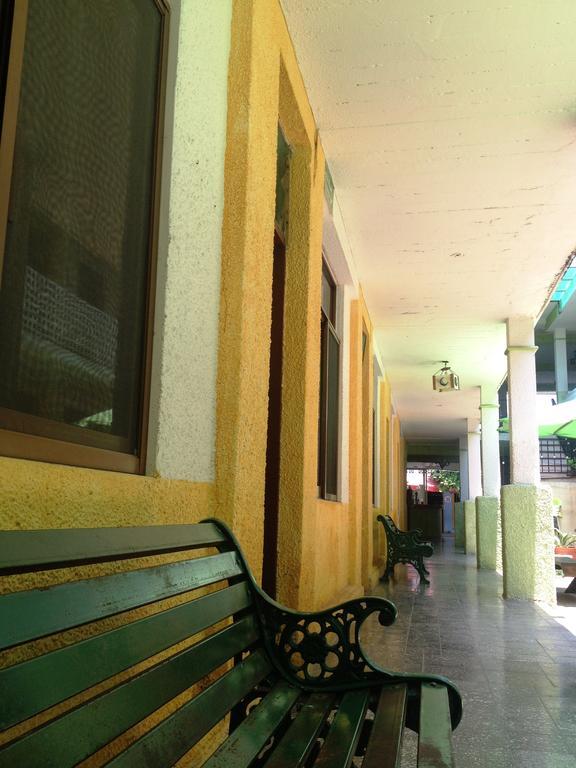 Hotel San Lorenzo Barra de Navidad Buitenkant foto
