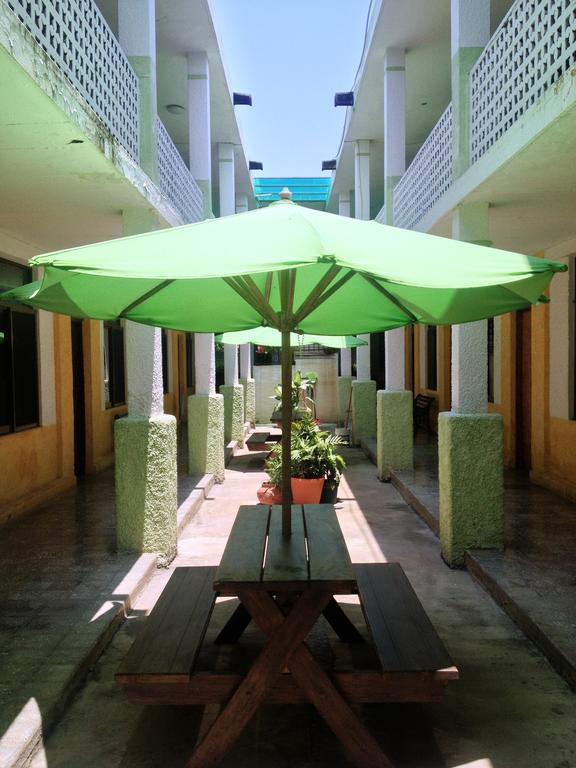 Hotel San Lorenzo Barra de Navidad Buitenkant foto